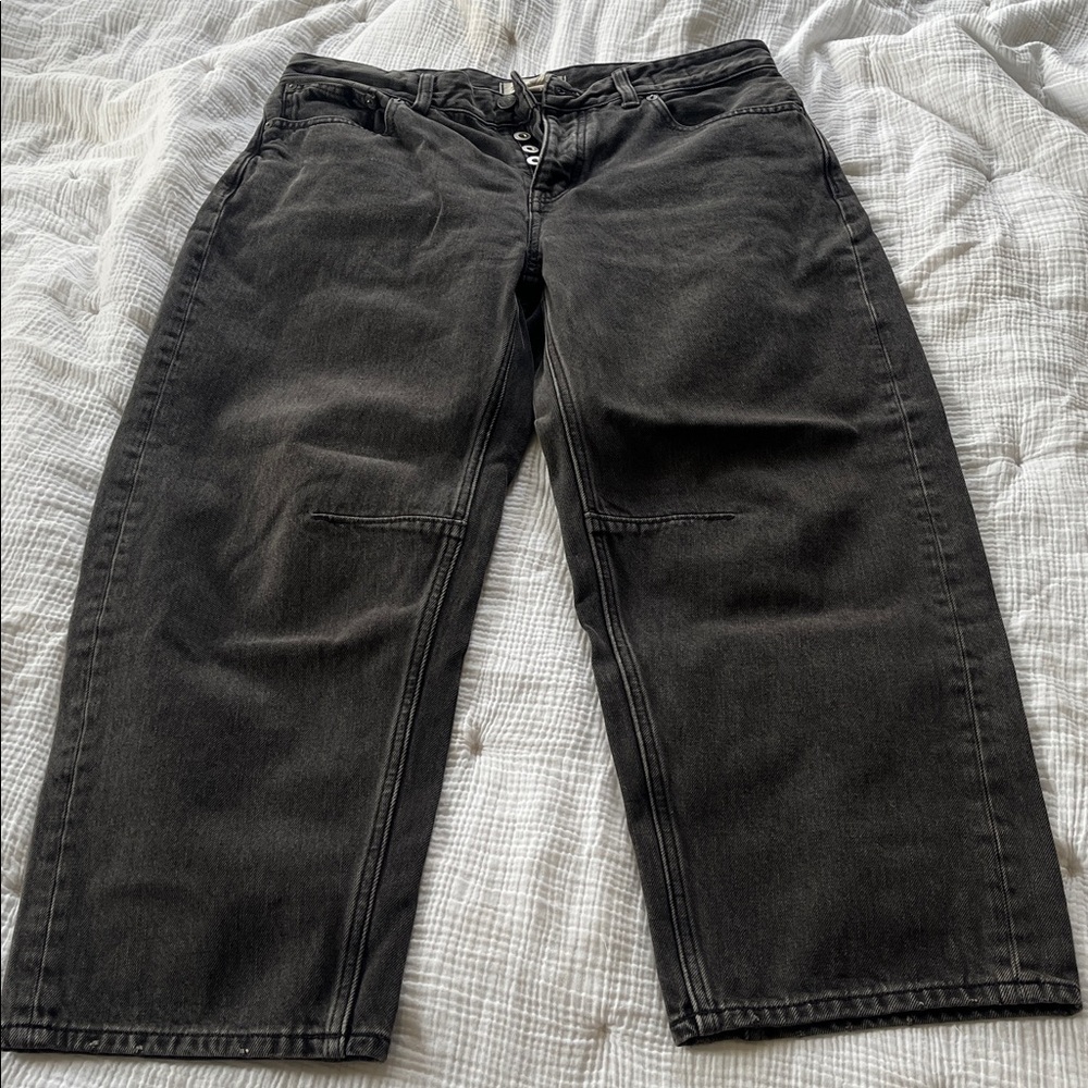 Madewell darted barrel leg jeans